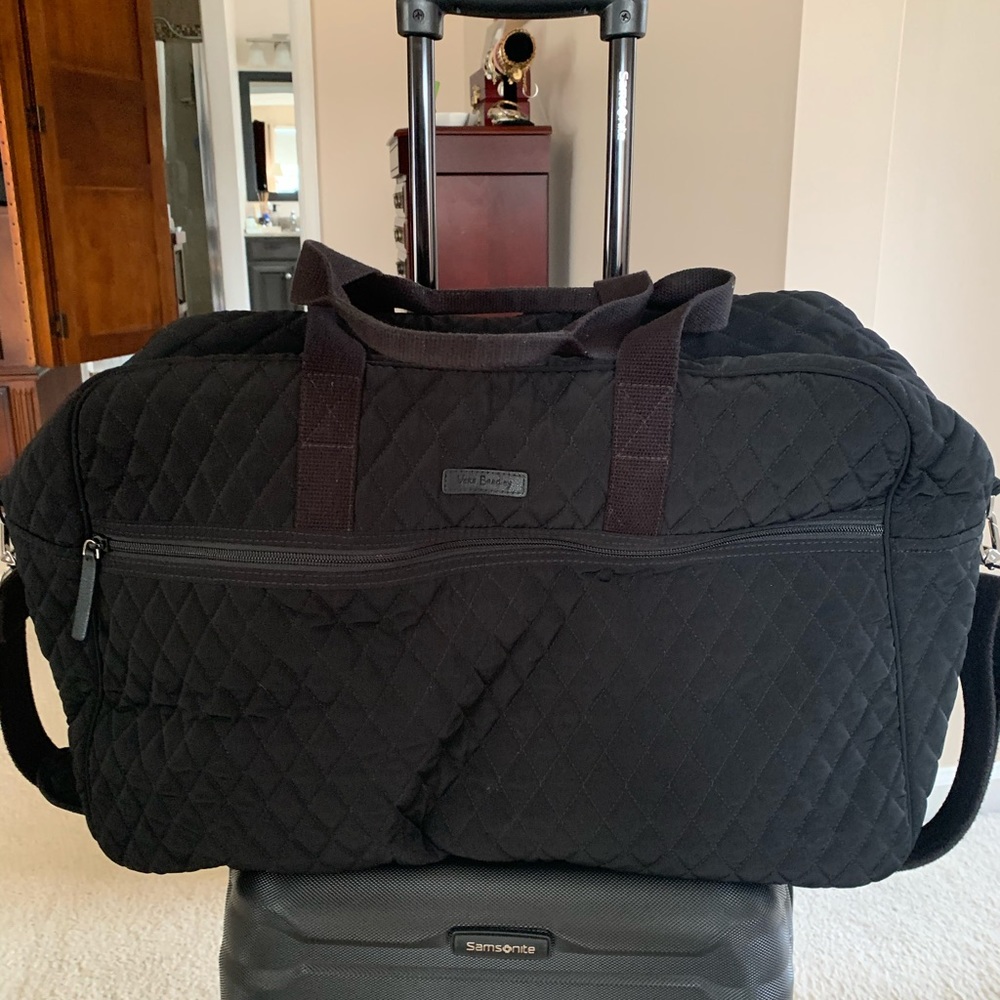 Vera Bradley travel/overnight bag